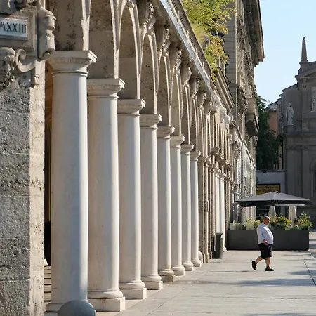 Nxt Station Deluxe * Bergamo