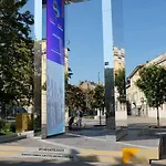 Nxt Station Deluxe Апартаменти