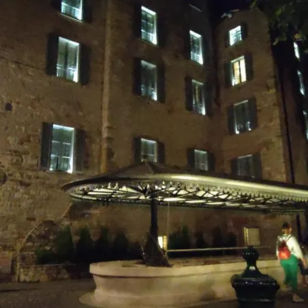 Apartment Nxt Station Deluxe Bergamo