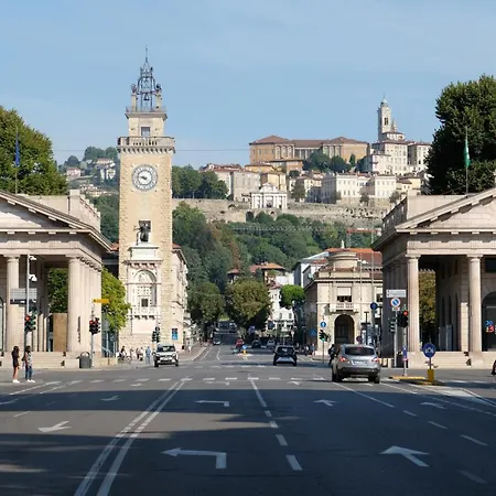 Nxt Station Deluxe * Bergamo